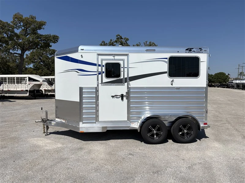 2026 4 Star 2 Horse Straight Load - Image 3