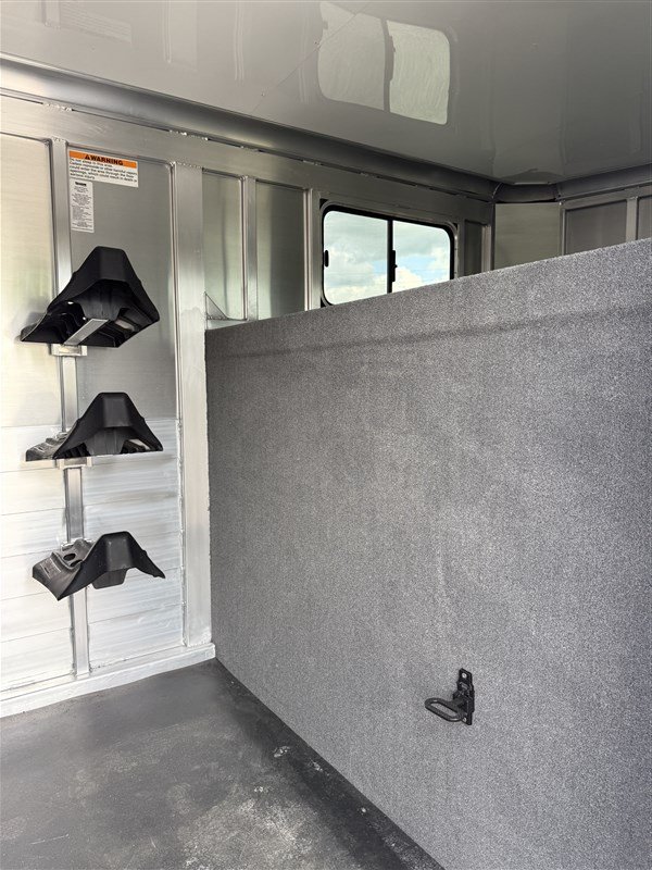 2026 Shadow 2+1 Gooseneck Trailer - Image 15