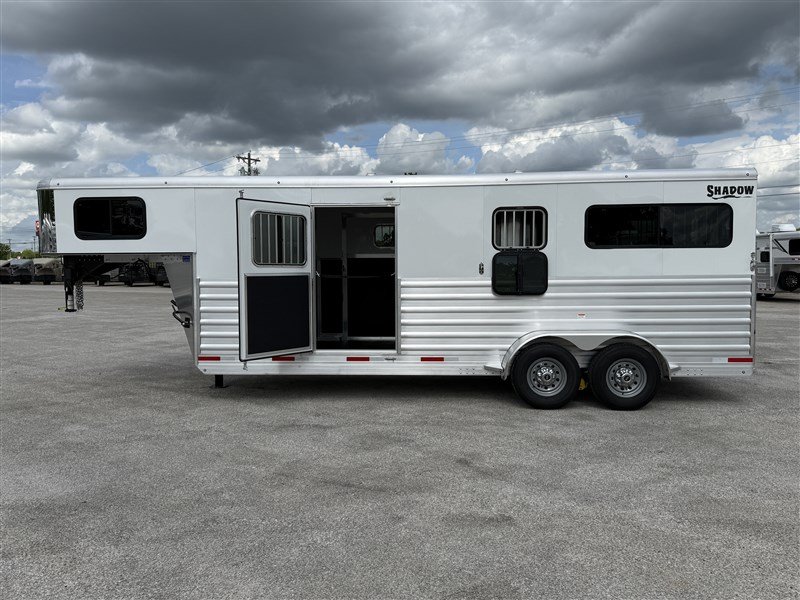 2026 Shadow 2+1 Gooseneck Trailer - Image 2