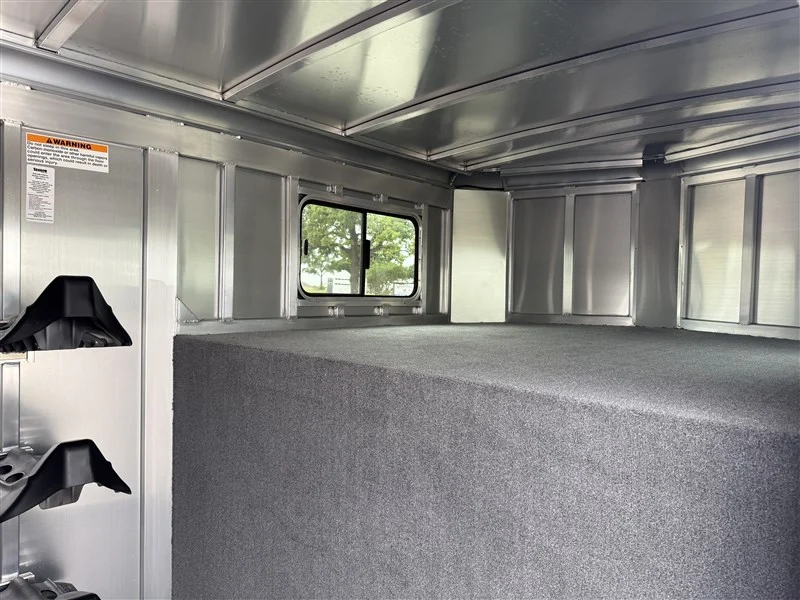 2026 Shadow 2+1 Gooseneck Trailer - Image 3