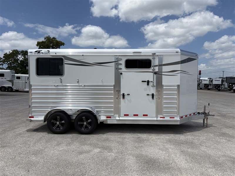 2027 4 Star 2H Straight Load + Side Ramp - Image 19