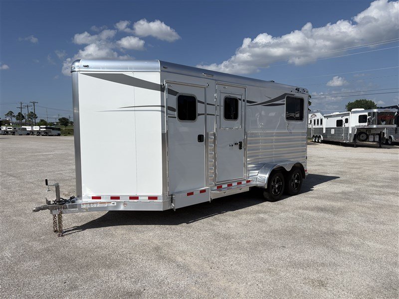 2027 4 Star 2H Straight Load + Side Ramp - Image 5